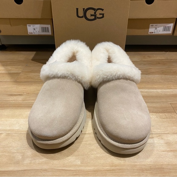 UGG | Nita Ultra Mini Bootie Closed Back Slippers SAND NEW - Picture 11 of 14